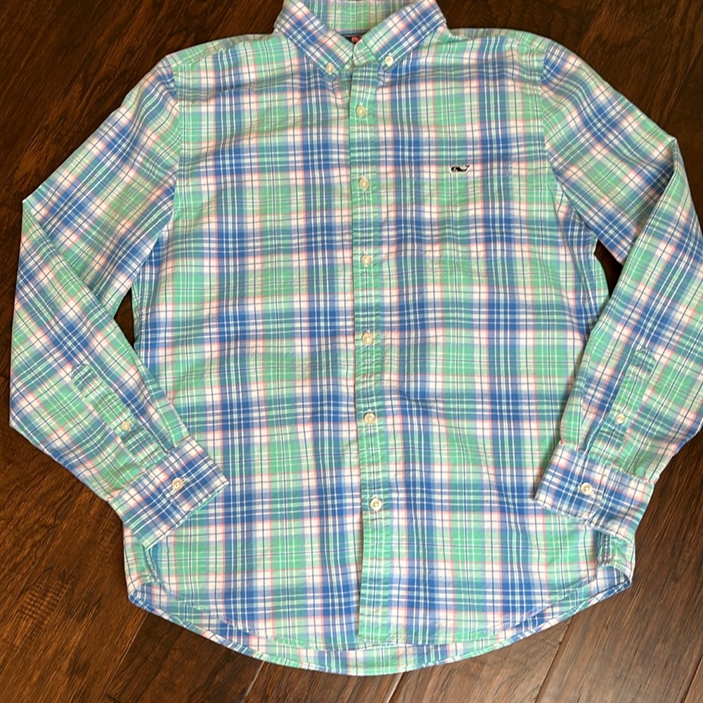 Men’s Vineyard Vines button down